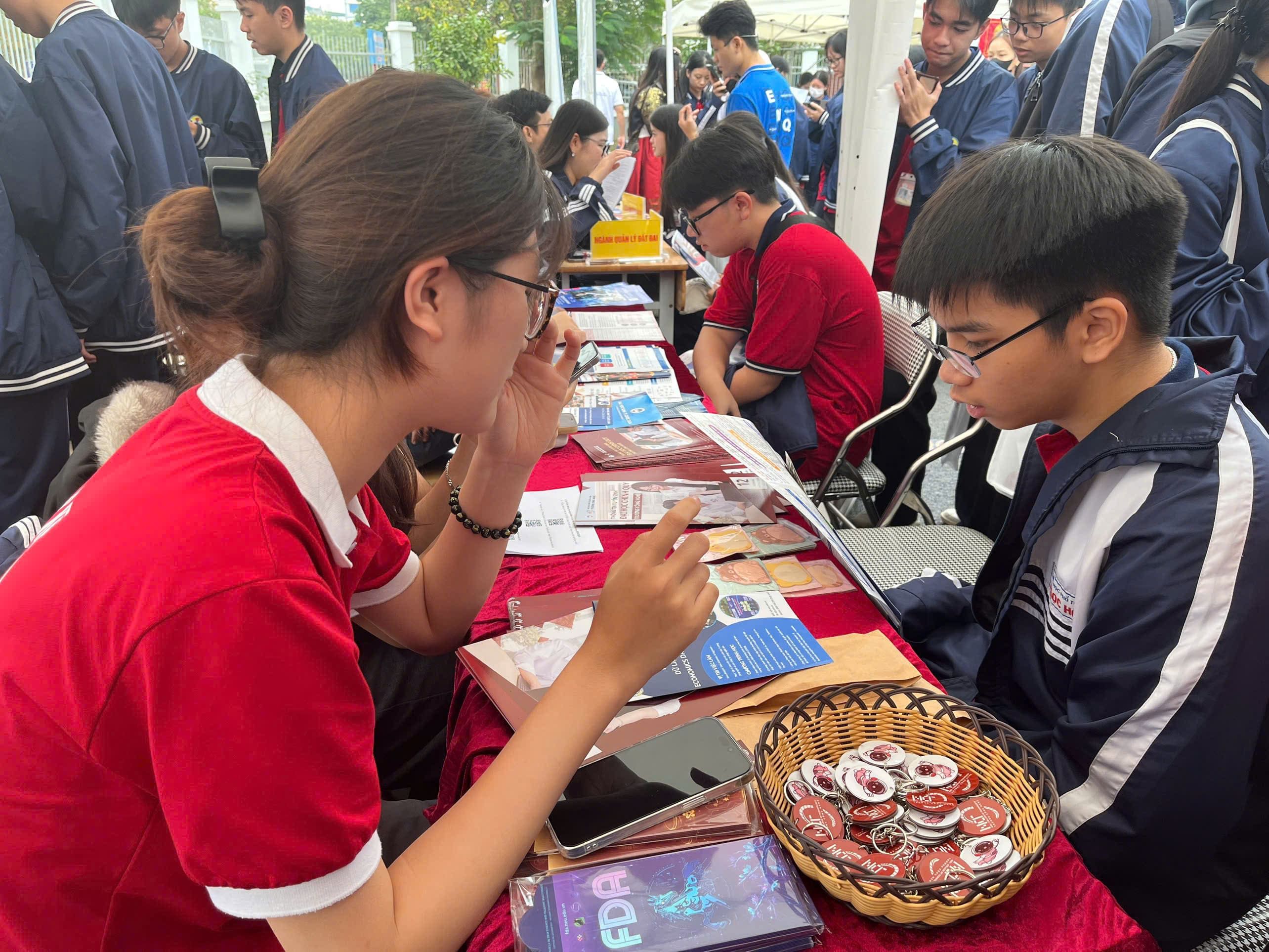 z7515081478081_36dfa4bf3a1e5250849557e7eab149c0 (1).jpg