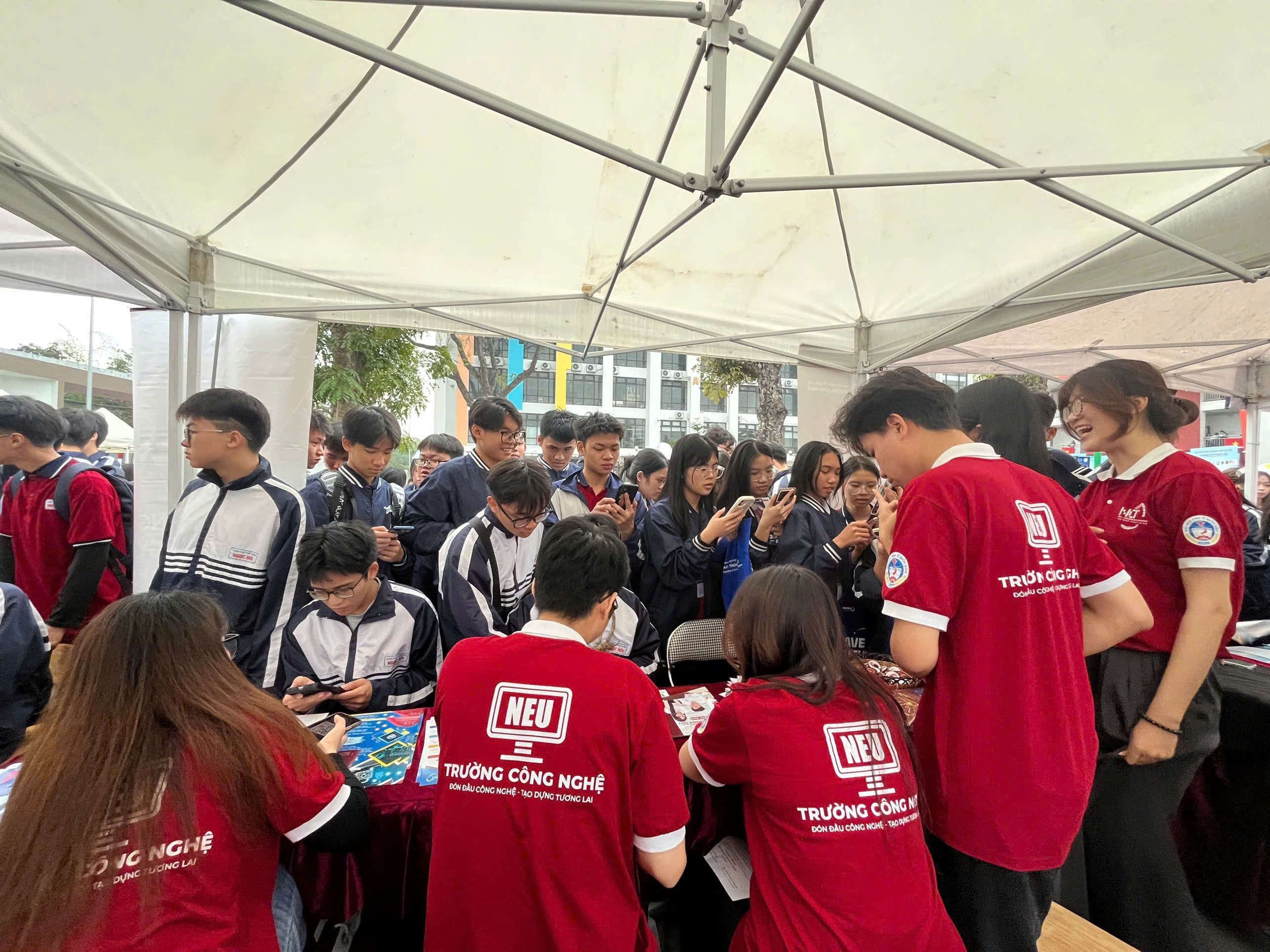 z7515081529663_af15d31f82c414a9b8fcbecb331f3750 (1).jpg